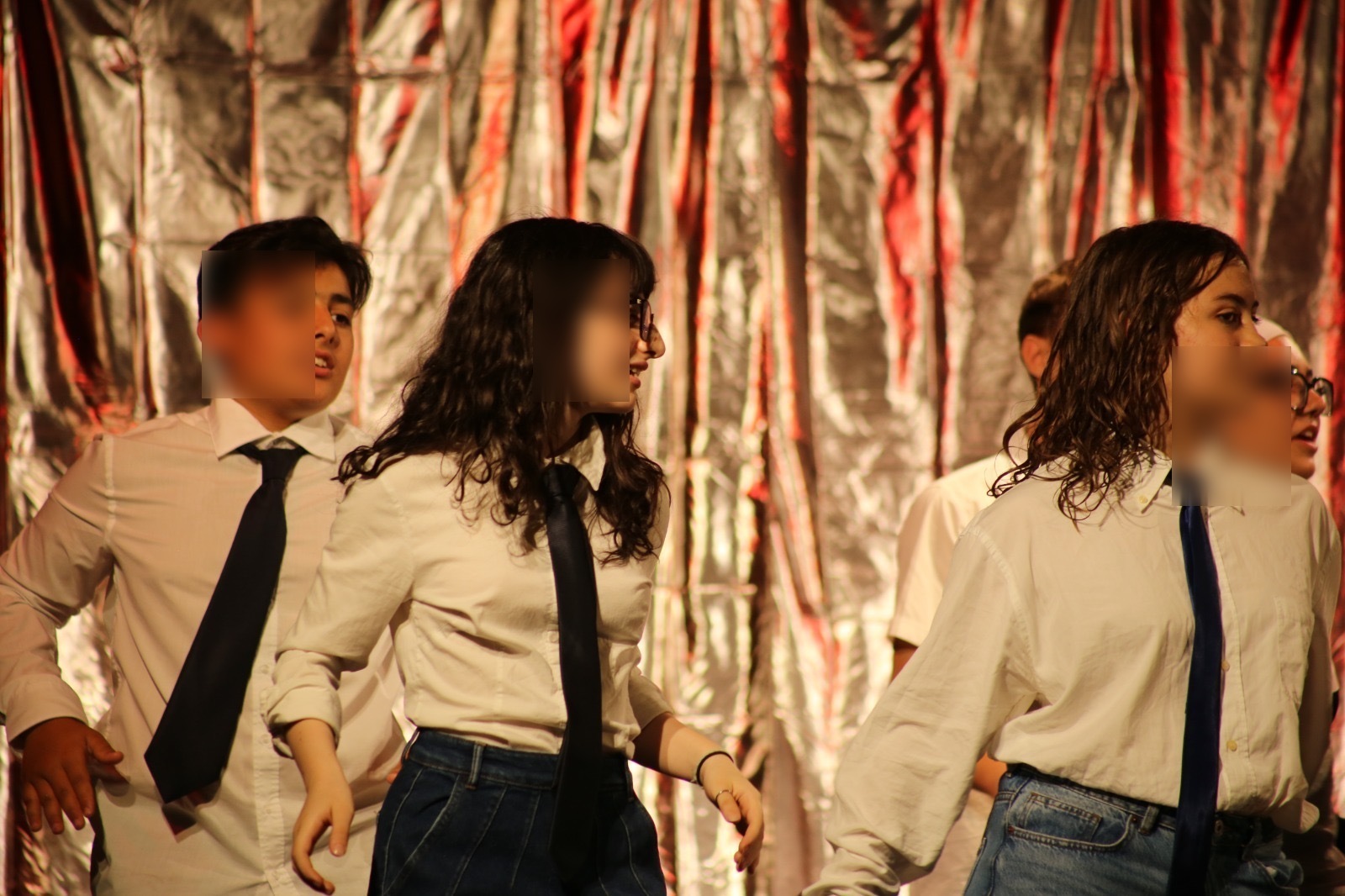 33_IN_SCENA